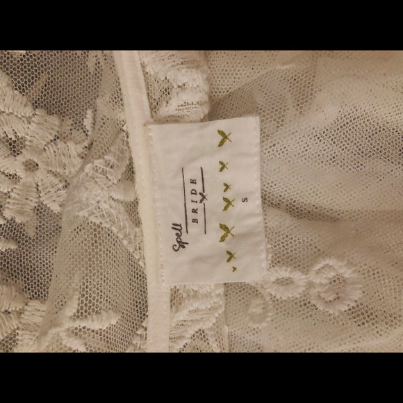 Spell and the Gypsy collective Canyon Moon Duster - Picture 8 of 8